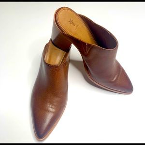 FRYE Leather Flynn Mules Cognac brown size 6.5